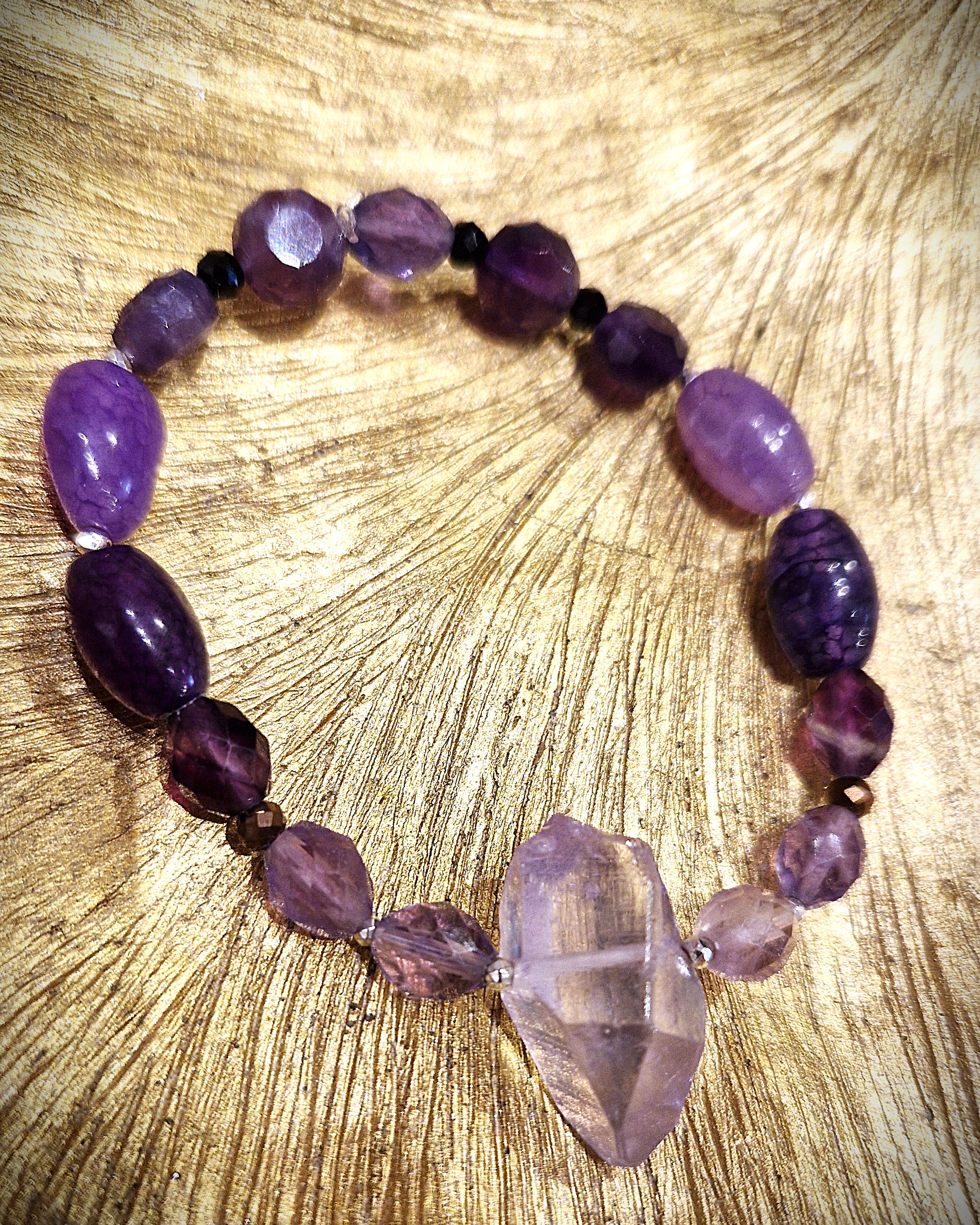 Bransoletka Ametystowa Korona – Ametyst, Agat Smocze Wene i Czarny Spinel